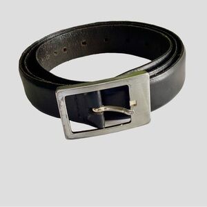 Black Italian Leather Belt 42 Banana Republic